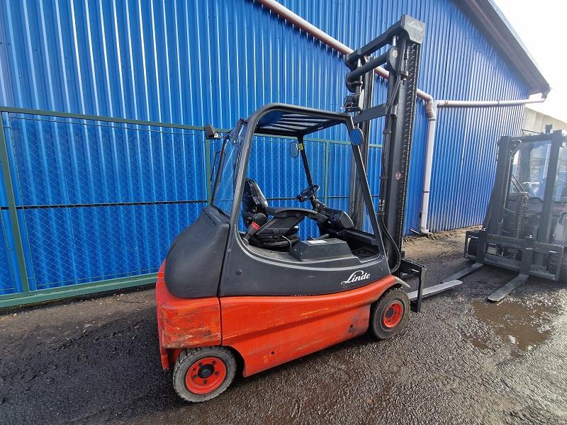 LINDE E 30 - 02, bateriový, POUZE 4780Mth! 