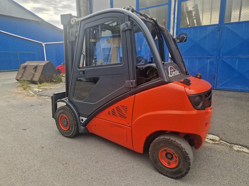 LINDE H 35 T, LPG, stožár STANDARD, r.v. 2012, K PROEJI i PRONÁJMU