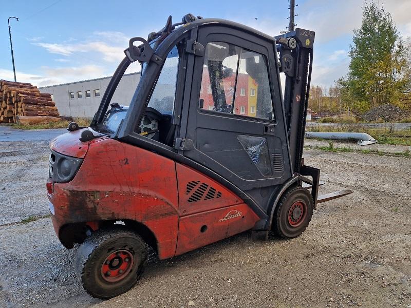 LINDE H 35 T, LPG, stožár STANDARD, r.v. 2012, POUZE K PRONÁJMU