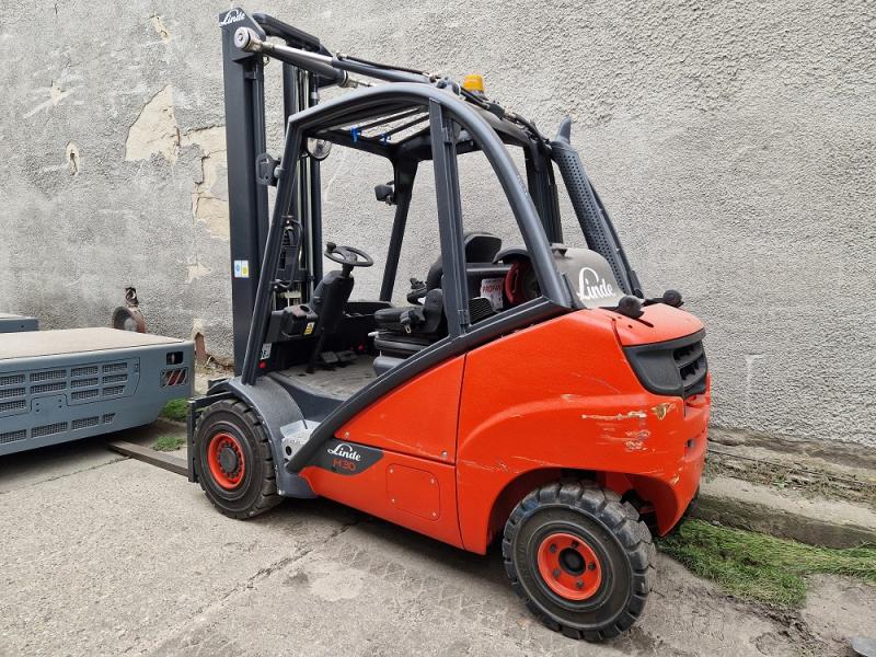 LINDE  H30T, LPG, TRIPLEX, repasovaný, pouze 8442Mth, K PRODEJI I PRONÁJMU