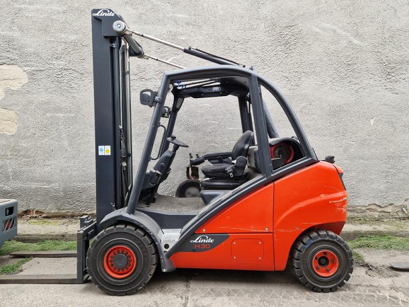 LINDE  H30T, LPG, TRIPLEX, repasovaný, pouze 8442Mth, K PRODEJI I PRONÁJMU