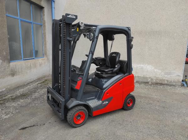 LINDE  H 14 T, r.v. 2016, zánovní, jen  3382Mth.  LPG