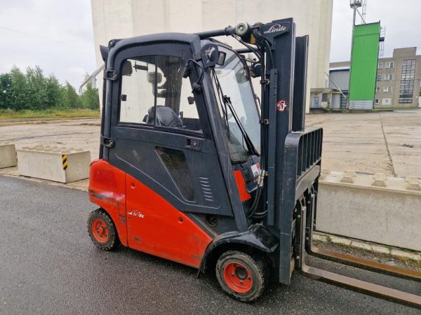 LINDE H20D, diesel, TRIPLEX 4,8m, pozicioner vidlic, jen 5626Mth, k PRONÁJMU